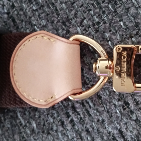 🔴SOLD🔴👜RARE Louis Vuitton👜 - Adjustable Canvas Shoulder Strap - Picture 11 of 16